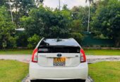 Toyota Prius 2012