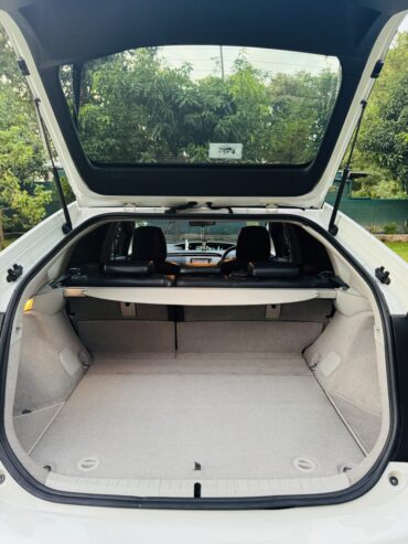 Toyota Prius 2012