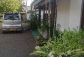 ඉඩමක් සමග සුඛෝපභෝගී නිවසක් Wadduwa
