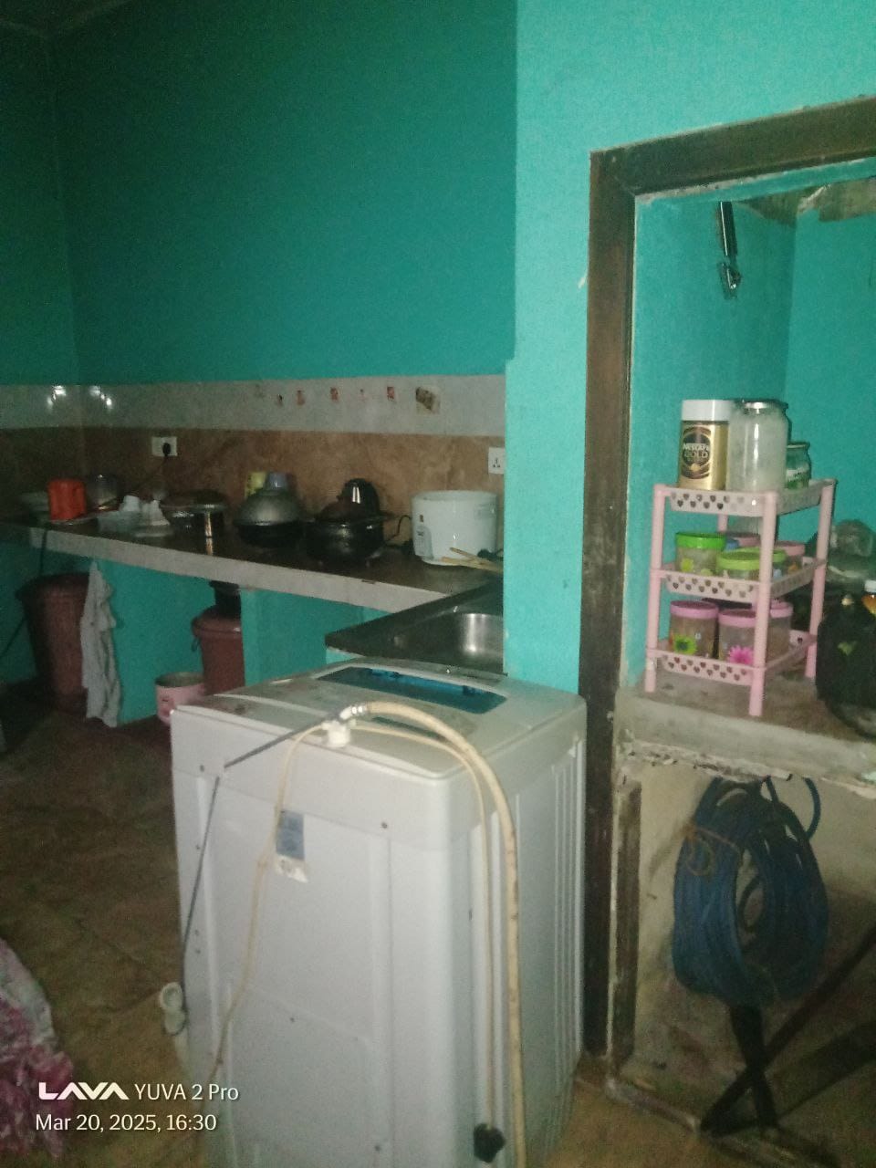 ඉඩමක් සමග සුඛෝපභෝගී නිවසක් Wadduwa