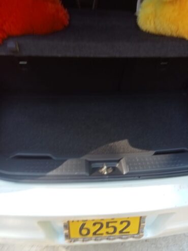 Suzuki Swift 2012