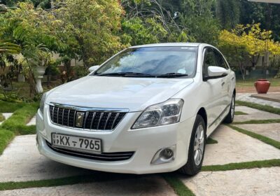 Toyota Premio 2013