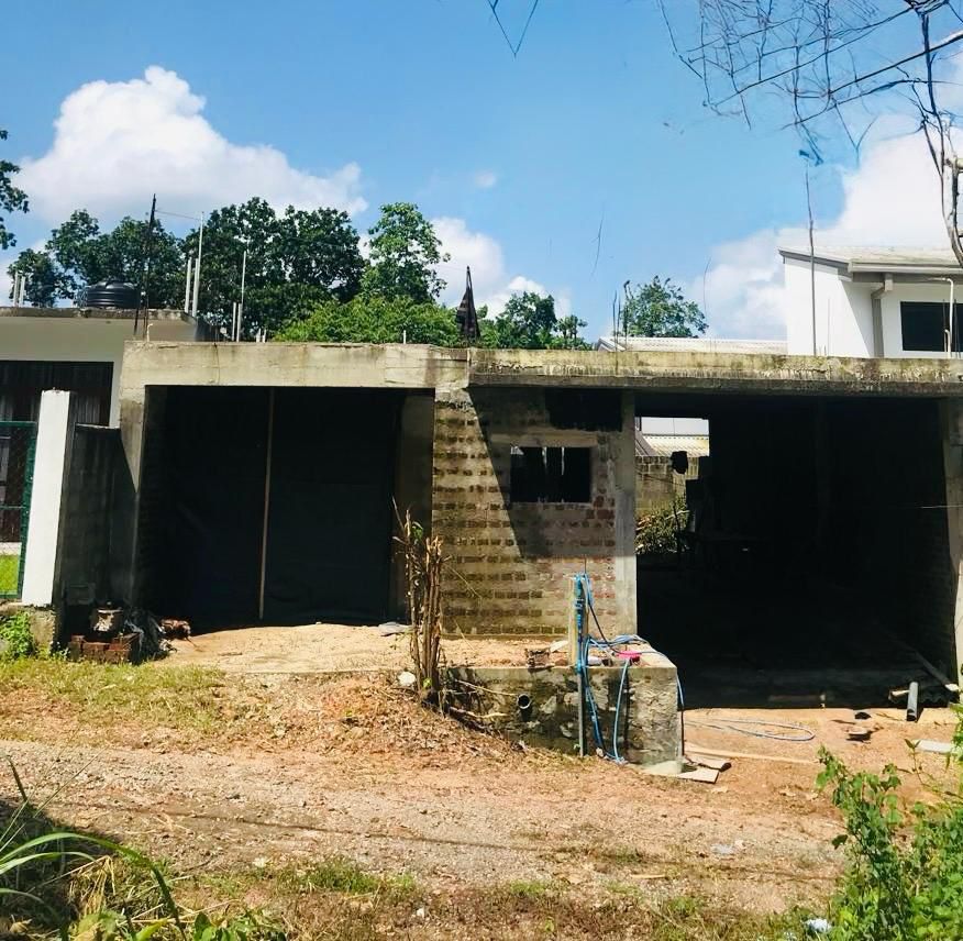 Under Construction House for Sale in Athurugiriya