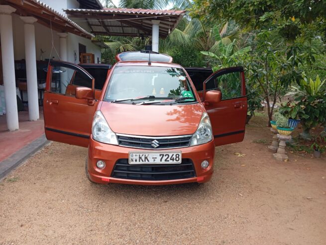 Suzuki Estilo 2010
