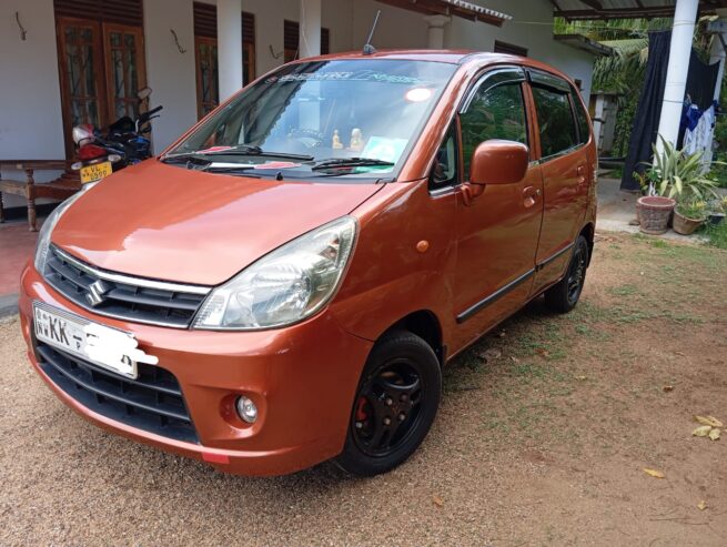 Suzuki Estilo 2010