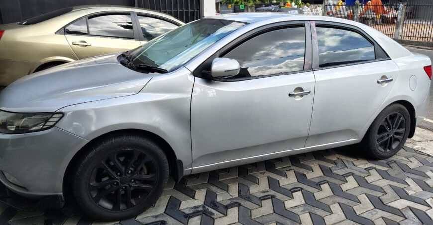 Kia Cerato 2012