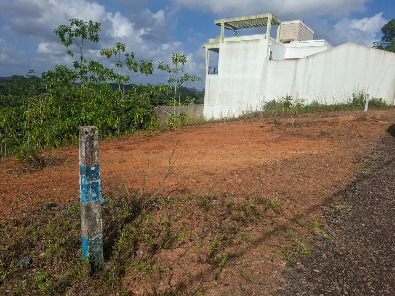 Land Close to Pinnaduwa Highway Entrance Sale Galle