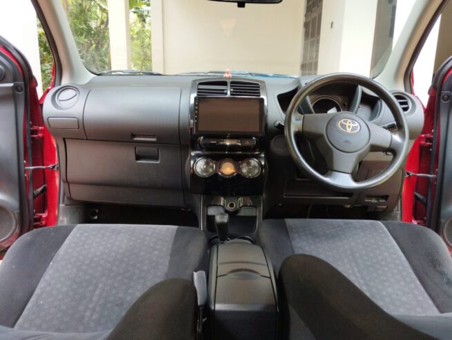 Toyota IST 2007