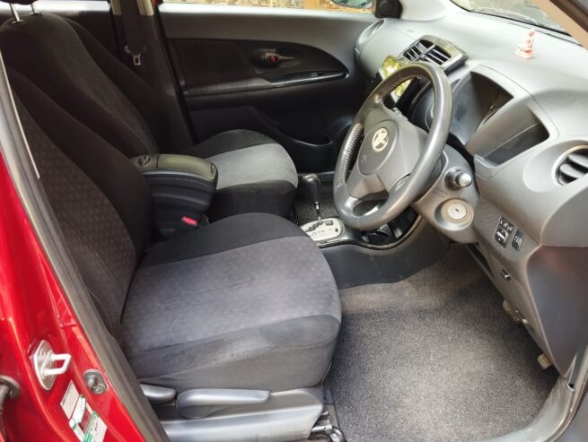Toyota IST 2007