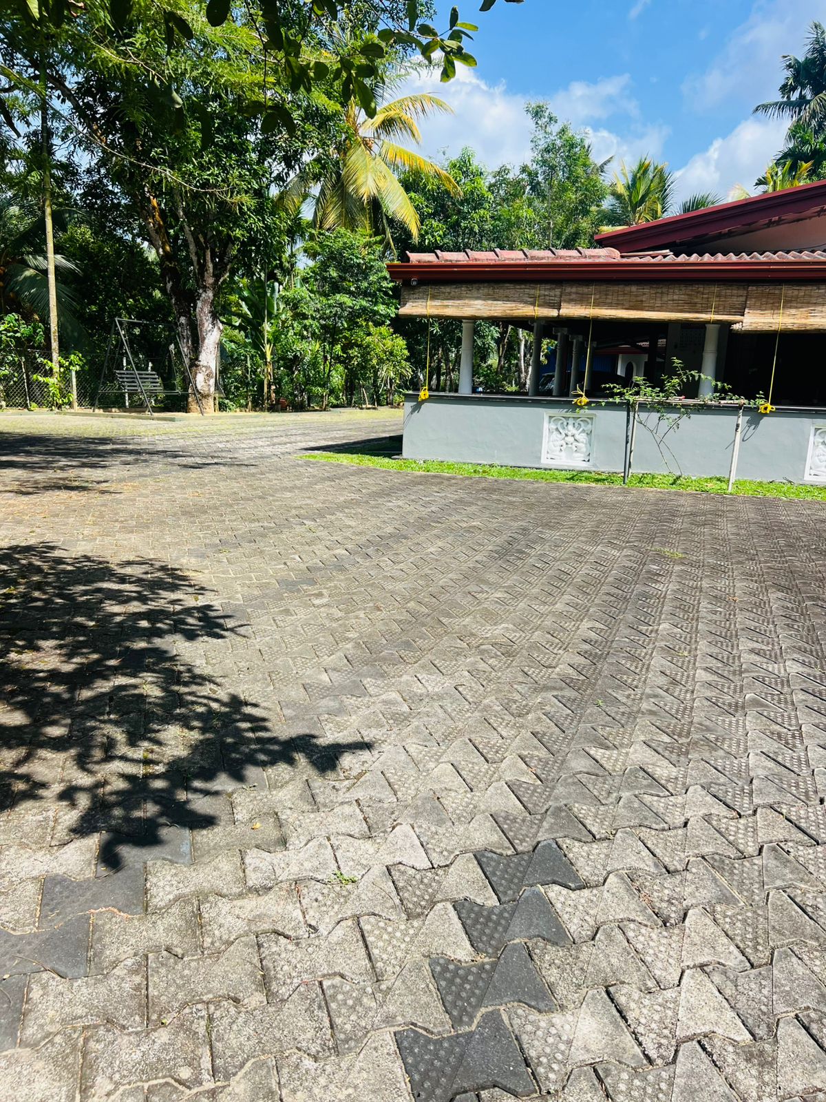 Land for Sale in Akuressa