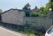 Land with House for Sale in Mount Lavinia