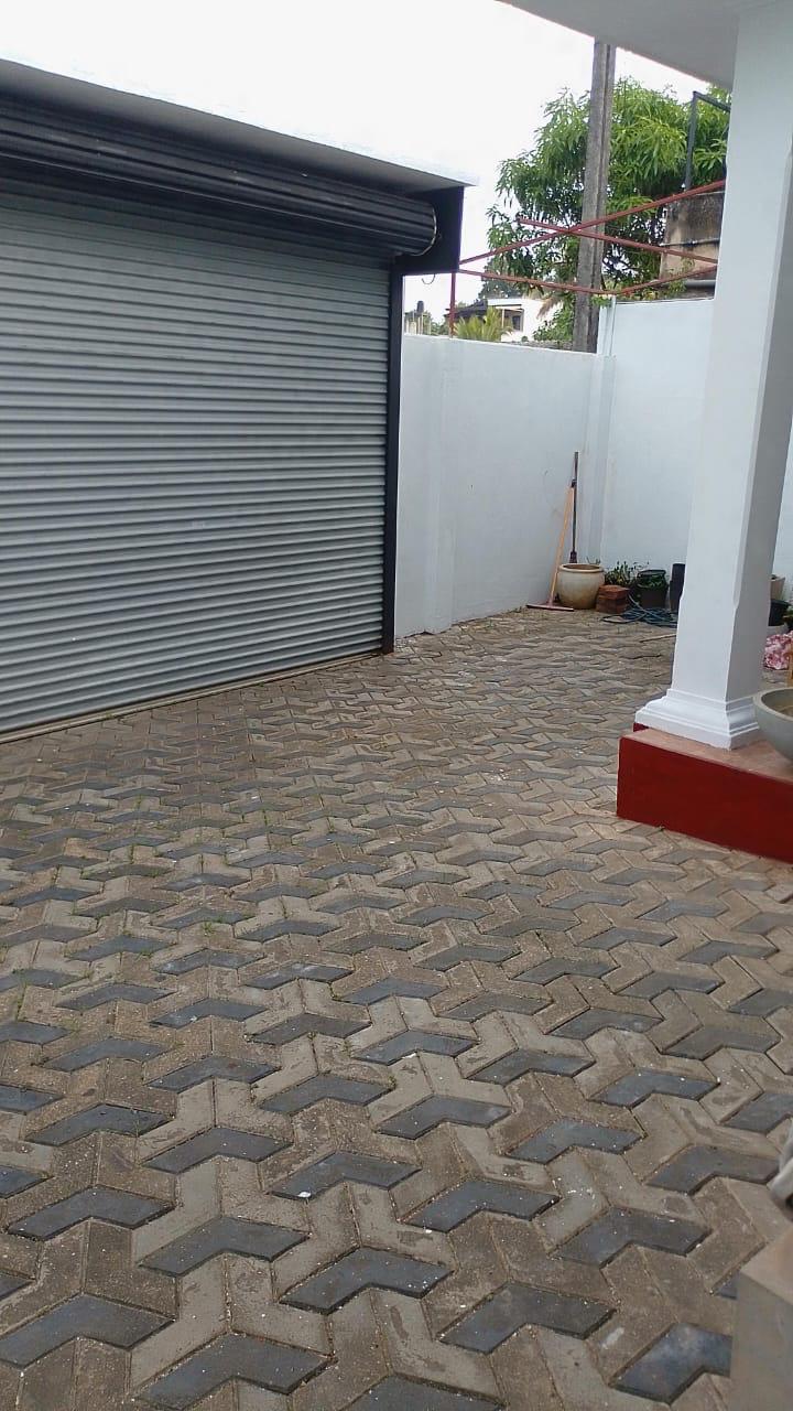House for Sale in Wattala (Aweriwatta)