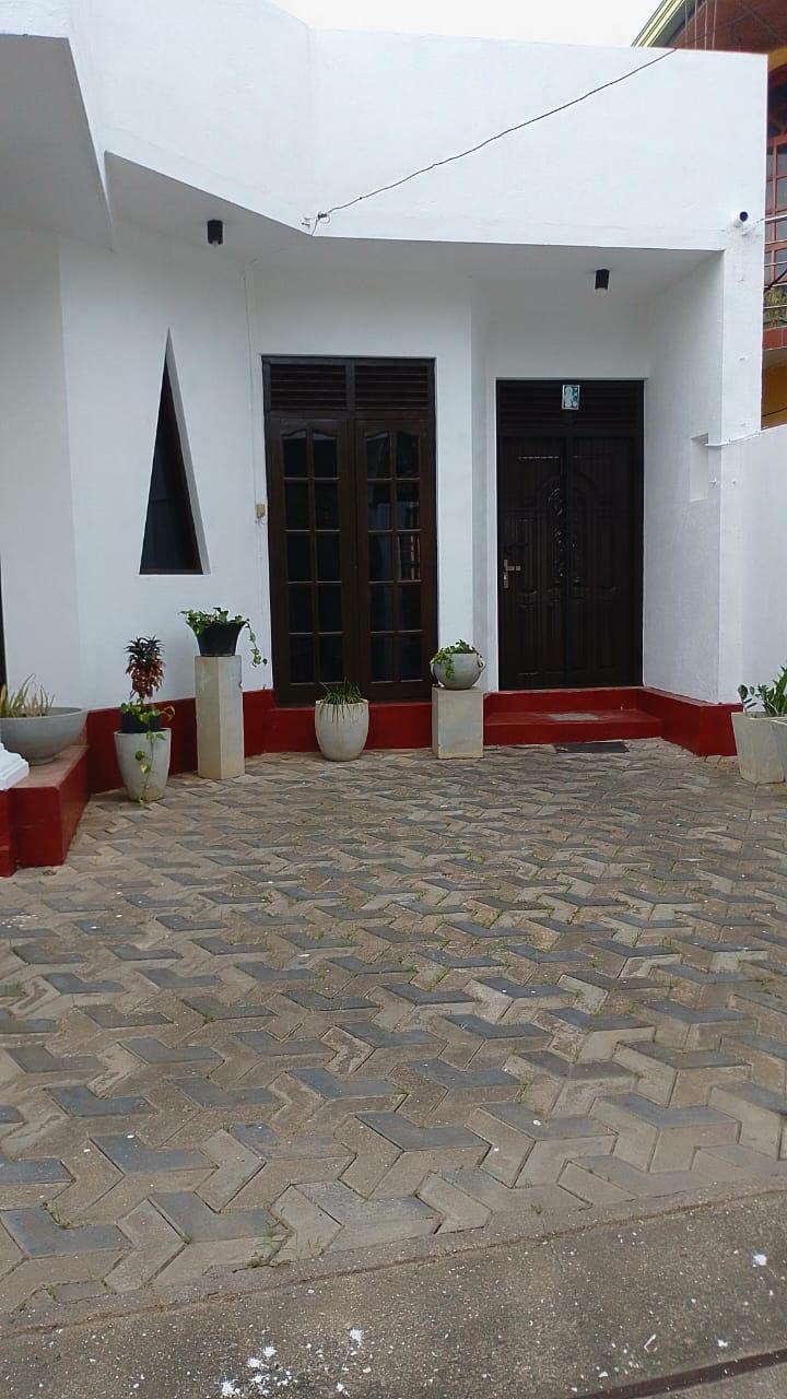 House for Sale in Wattala (Aweriwatta)