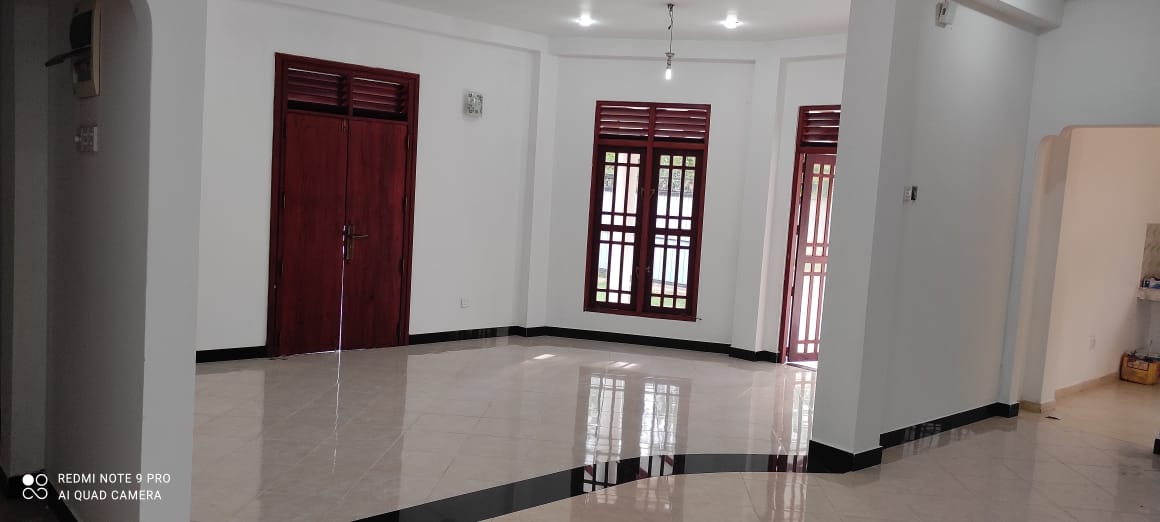 House for Sale in Bandaragama