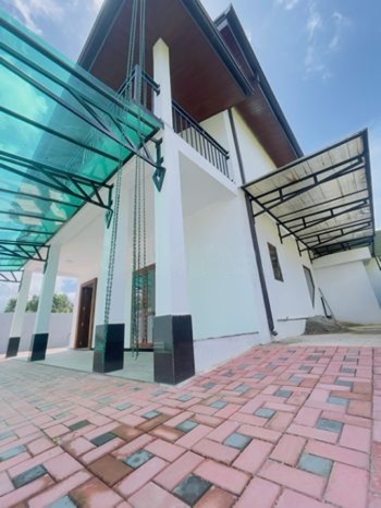 Land with House for Sale in Negombo