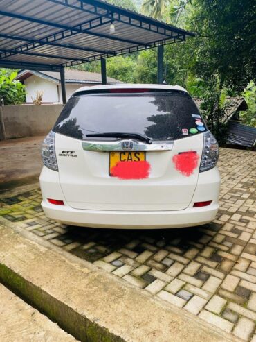 Honda Fit Shuttle GP 2 Navi 2013