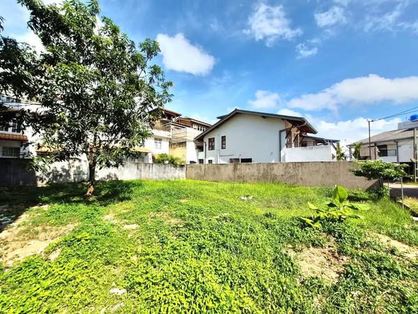 Land For Sale In Nawala