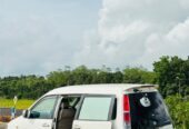 Toyota Noah 2002