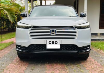Honda Vezel Z Play Moon Roof 2024