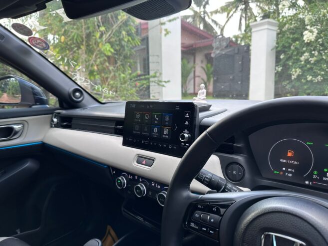 Honda Vezel Z Play Moon Roof 2024