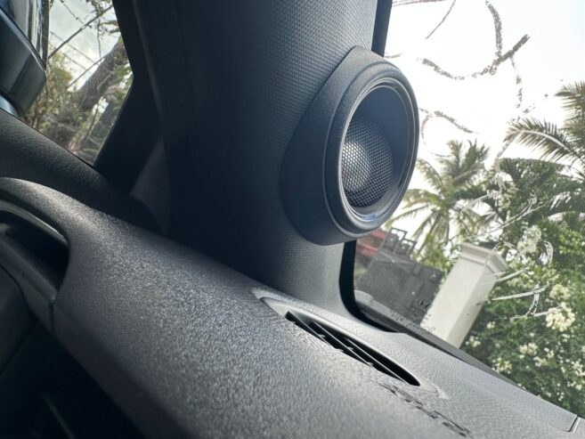 Honda Vezel Z Play Moon Roof 2024