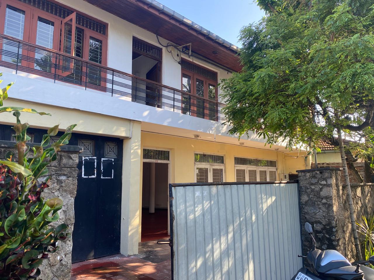 Two Story Building For Sale Kohuwala