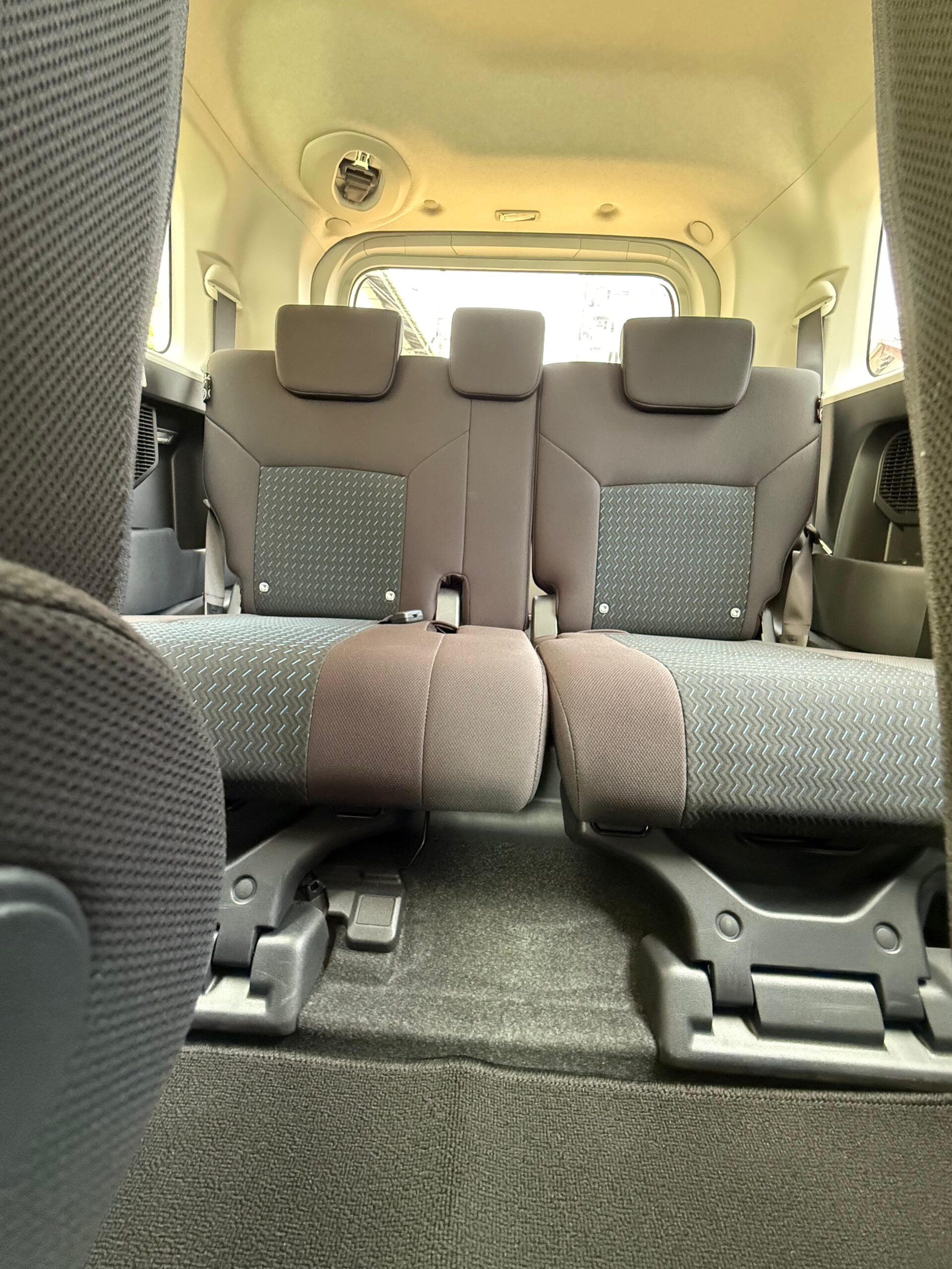 Toyota Roomy Custom G 2024