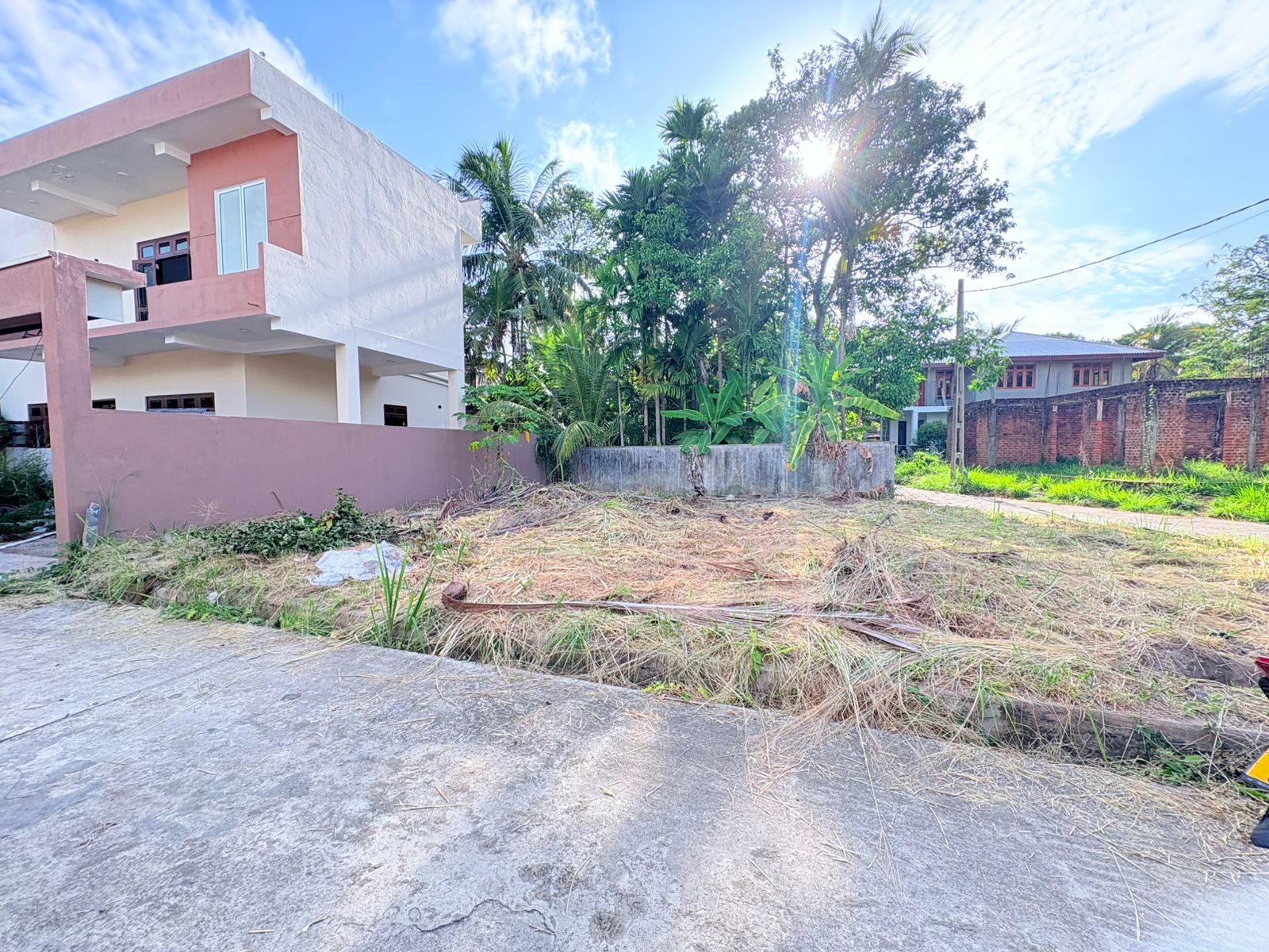 මීගමුව මහ නගර සභාව කුරණ රත්න මාවත විකිණීමට ඇති ඉඩම