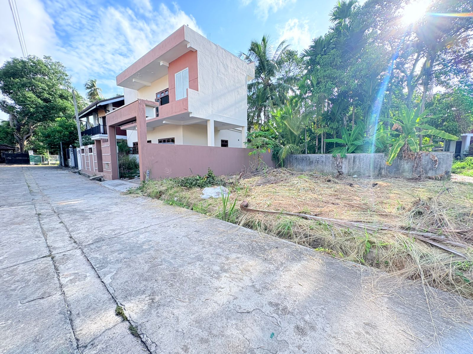 මීගමුව මහ නගර සභාව කුරණ රත්න මාවත විකිණීමට ඇති ඉඩම