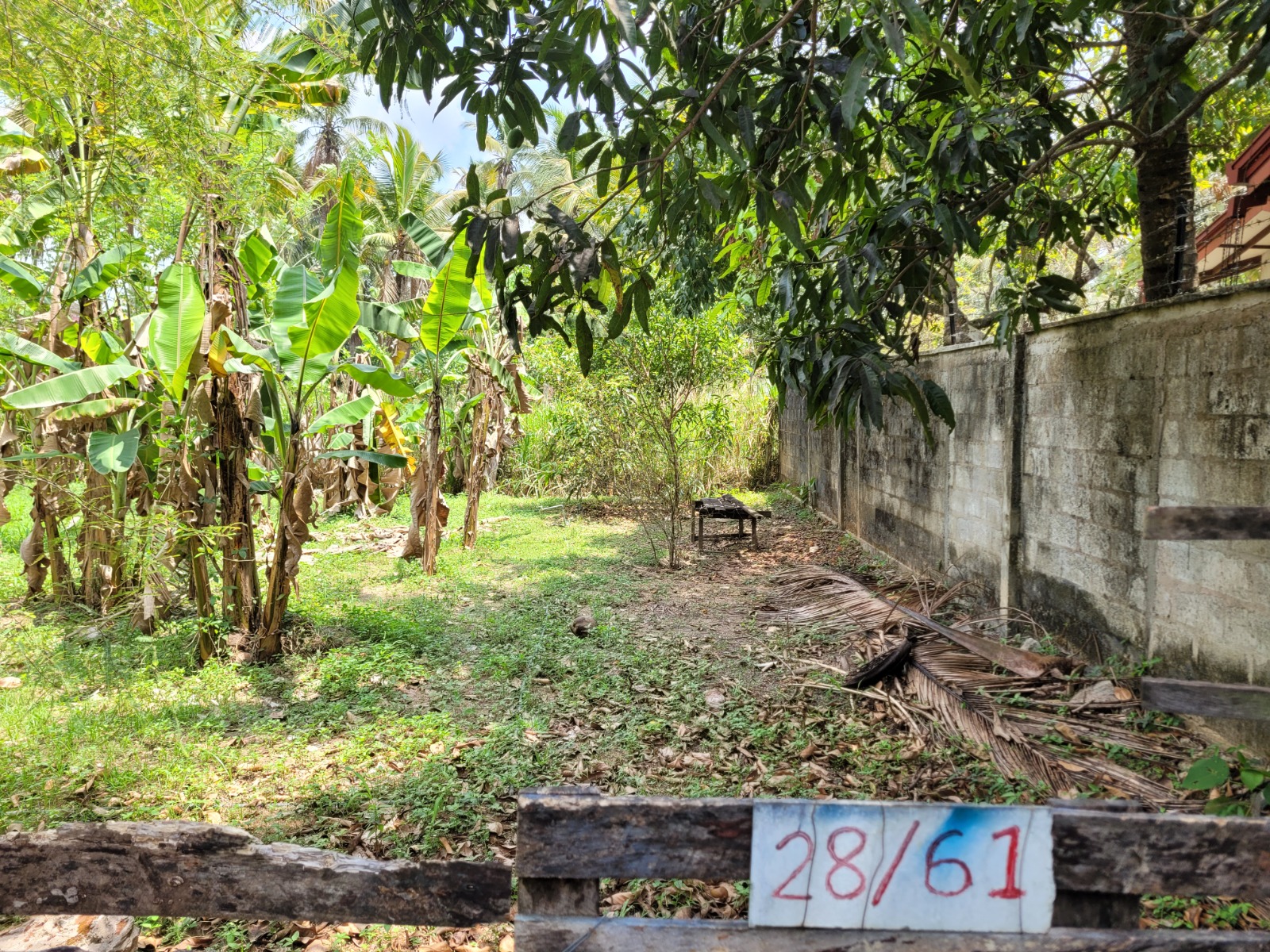 Residential Land for Sale in Kalagedihena