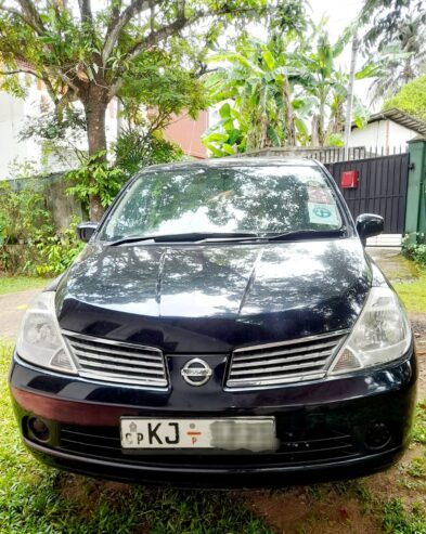 Nissan Tiida 2008