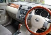 Nissan Tiida 2008
