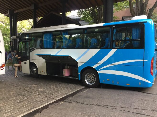 very high comfortable bus for vip person, colombo and kandy