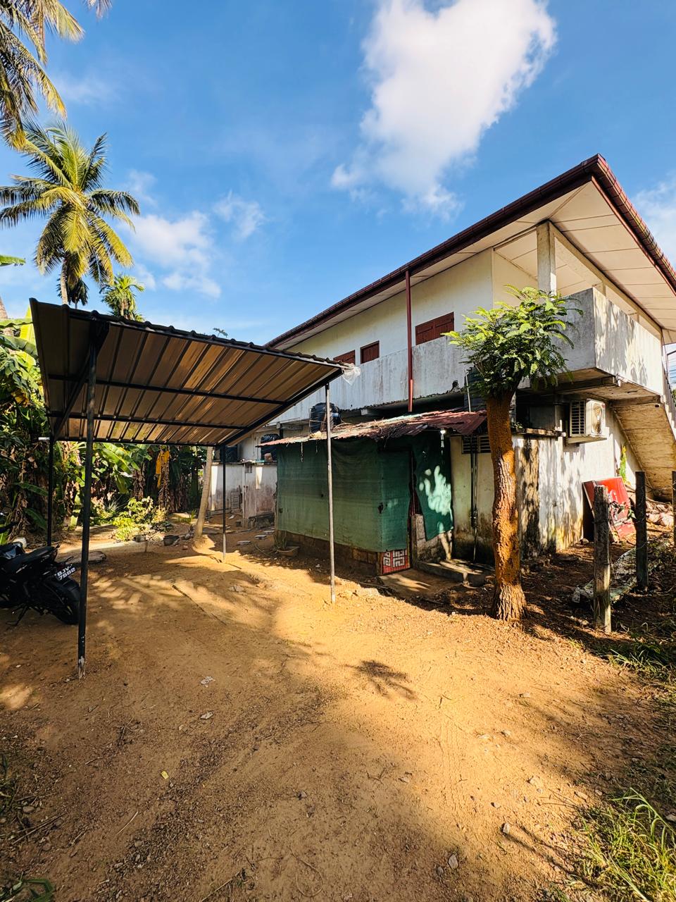 Building for Sale Kaduwela