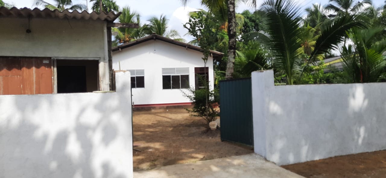 House for Sale in Halbarawa