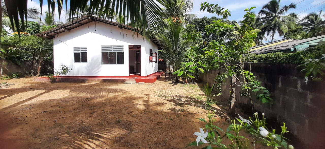 House for Sale in Halbarawa