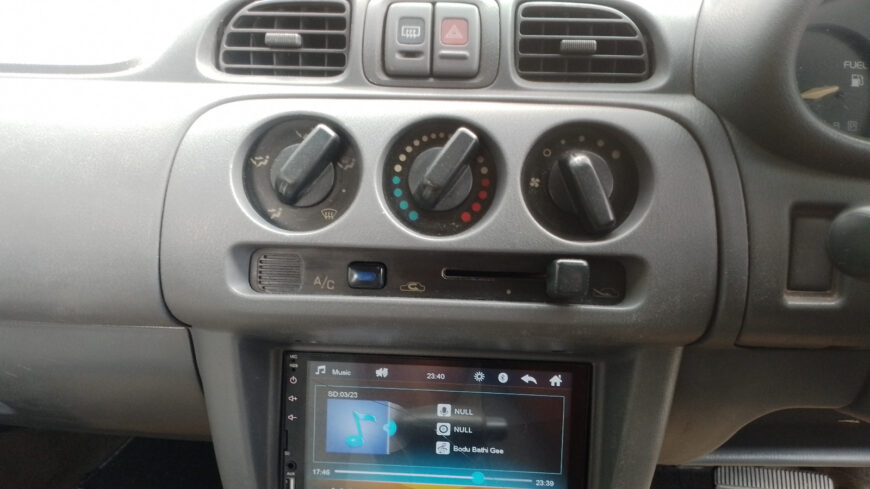 Nissan March K11 2001