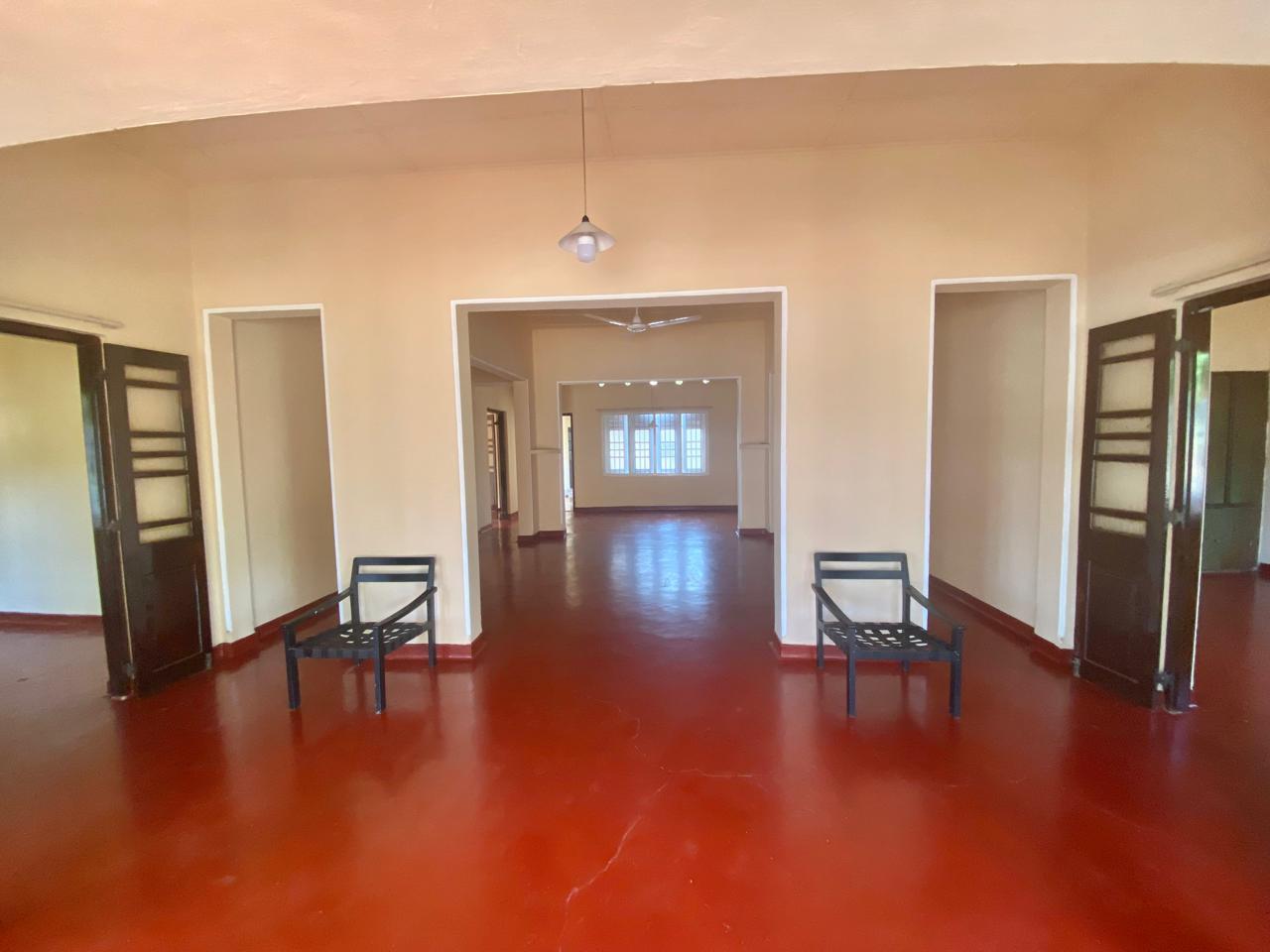 Colonial Type House Sale in Katukurunda, Kalutara