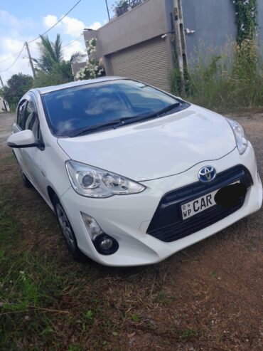 Toyota Aqua 2015