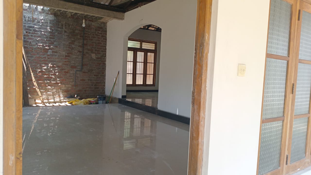 House with Land for Sale Narammala