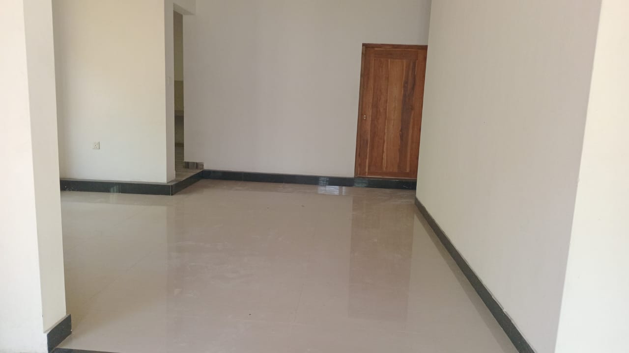 House with Land for Sale Narammala