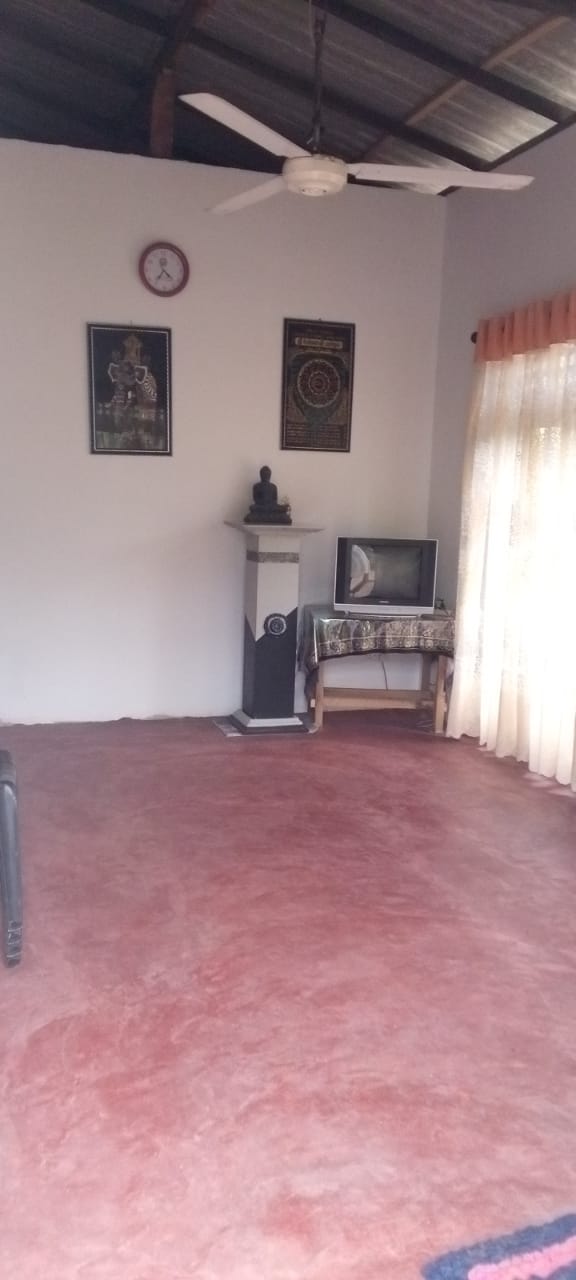 House with Land for Sale in Hanwella