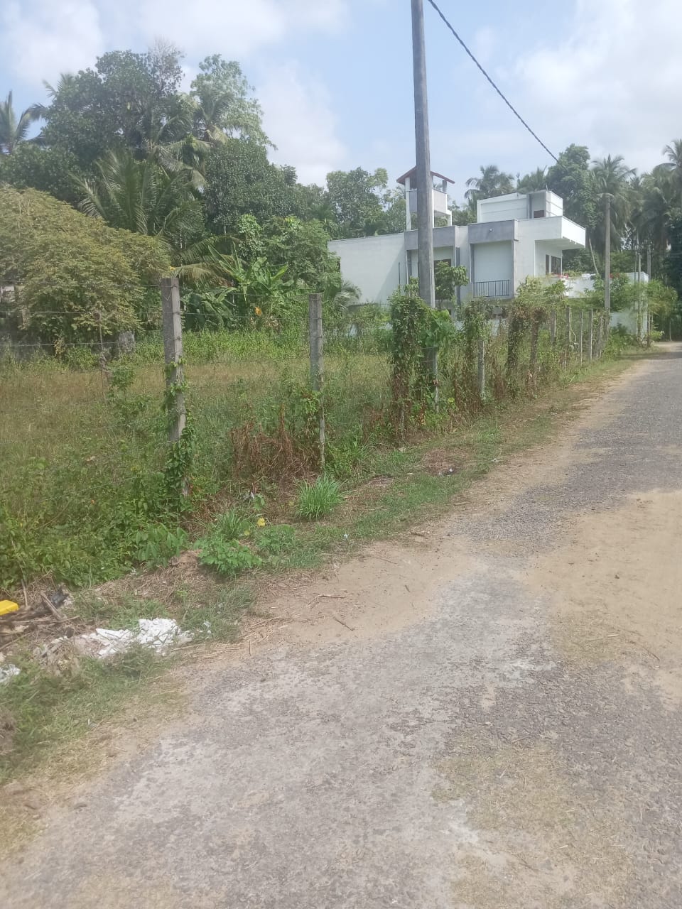 Precious Resident Land for Sales ( 11 Perches) Kadawatha