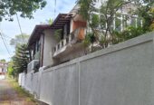 Five Bed Roomed Spacious Land with House in Battaramulla for Sale