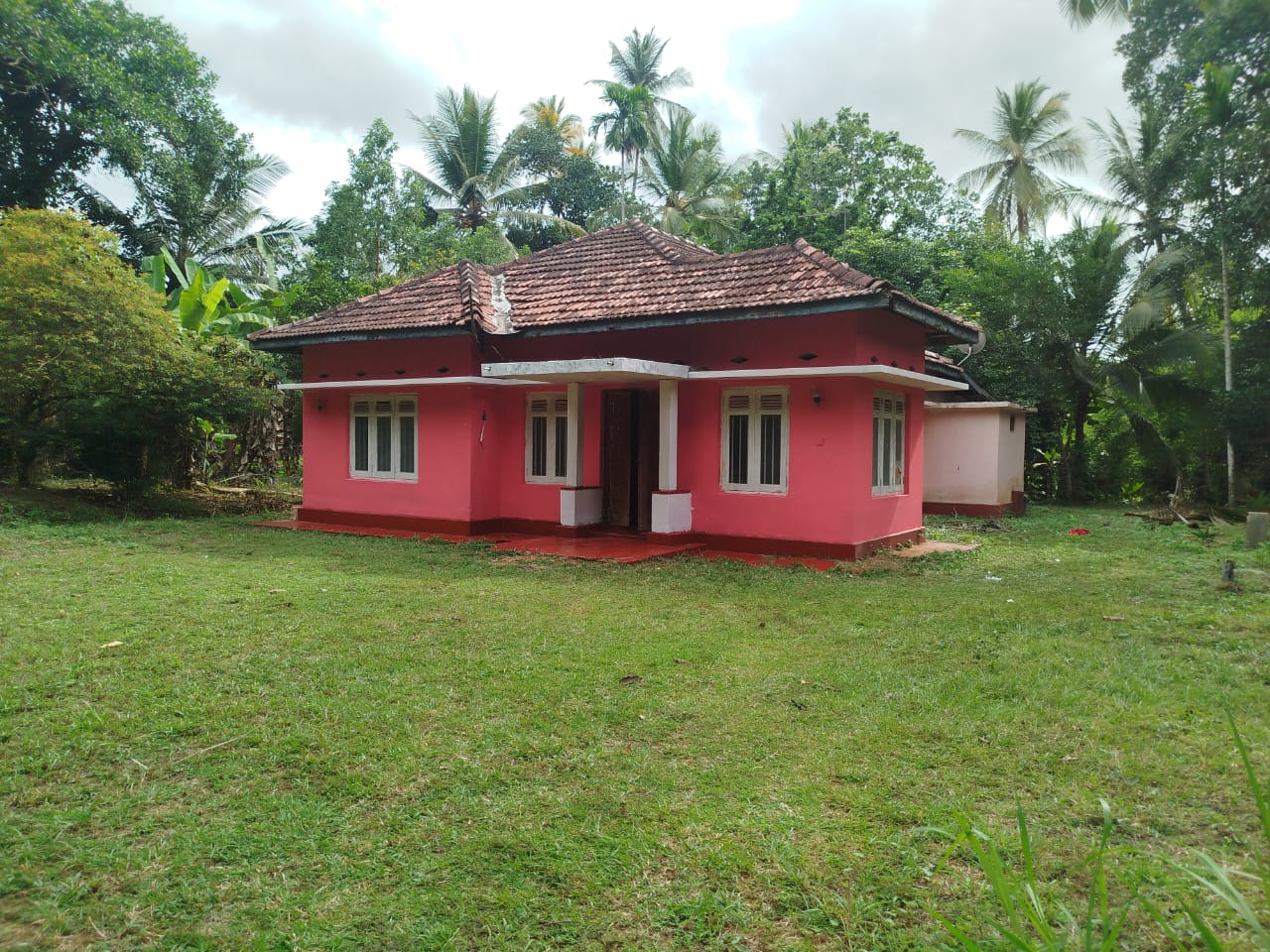 Land with House for Sale Narammala