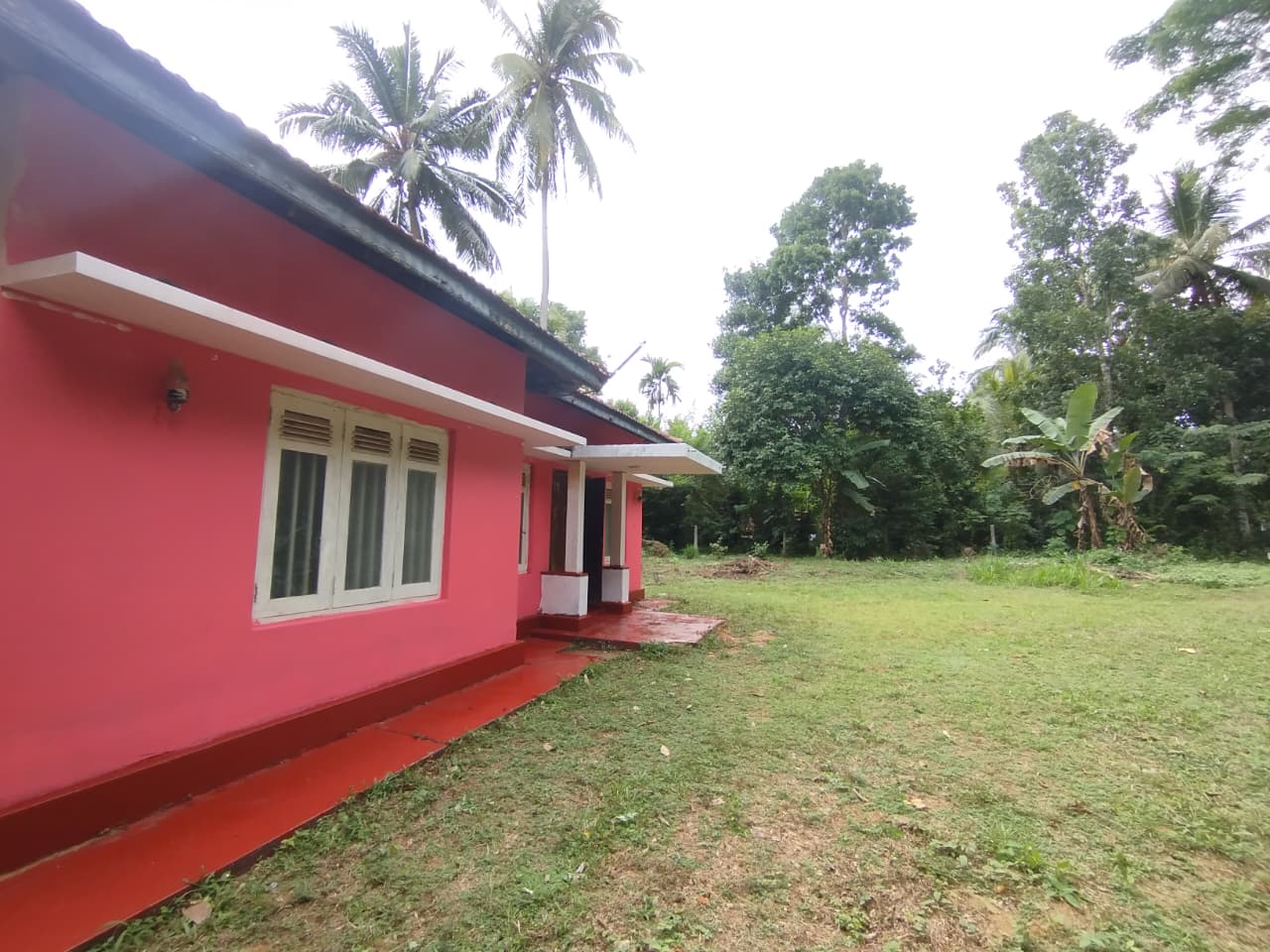 Land with House for Sale Narammala