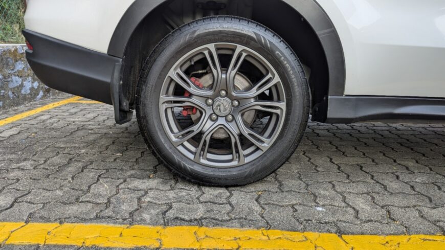 DFSK Glory iAuto 2023