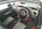 Toyota Vitz 2015