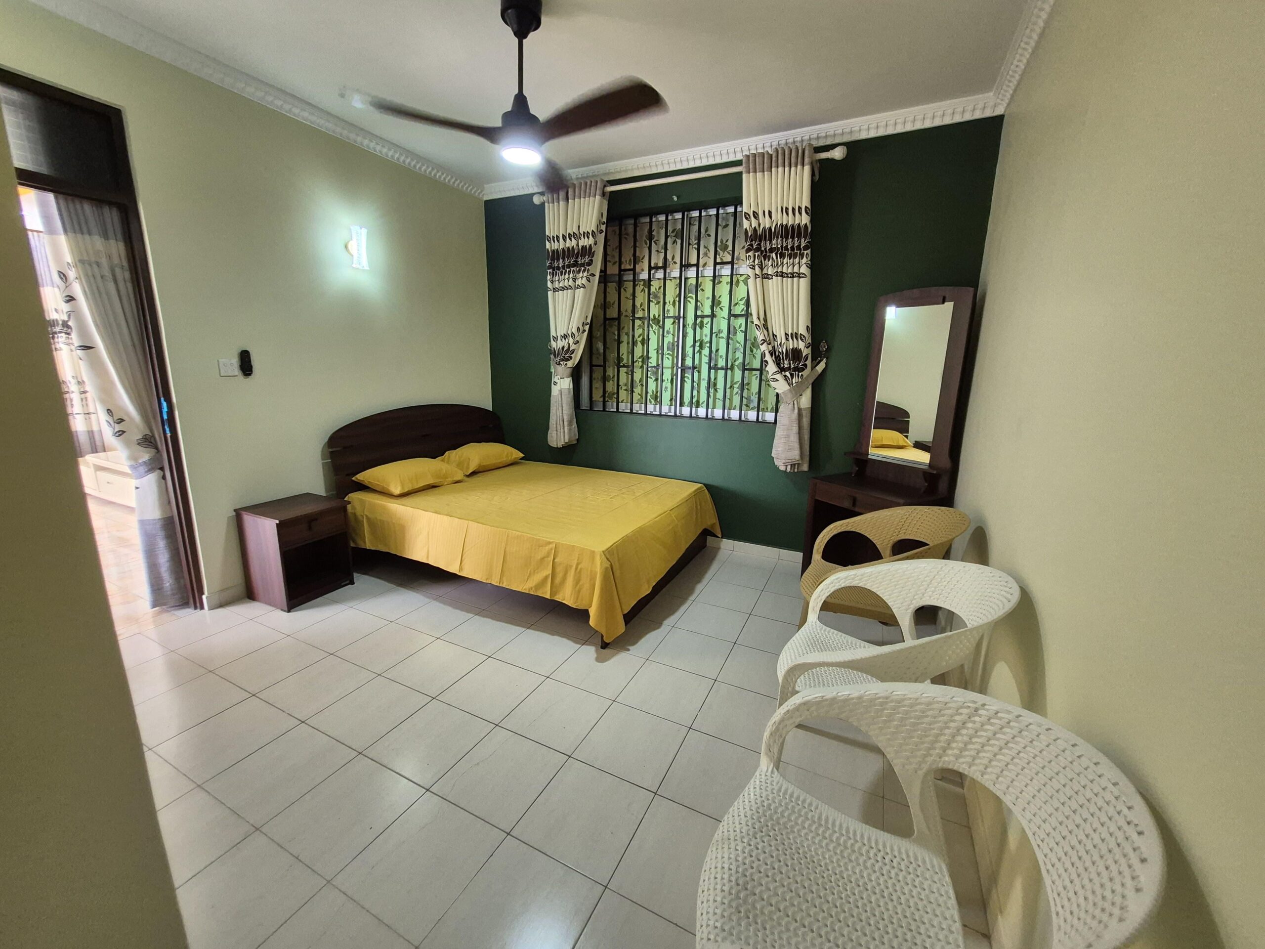 02 Bed Room Semi Furniture Apartment Sale Colombo 15