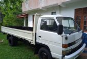 Isuzu Elf 1985